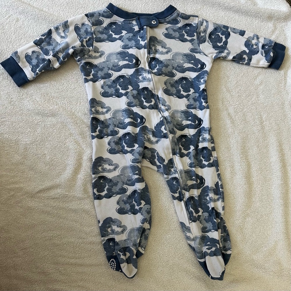 Burt's Bees Cloud One Piece zip front